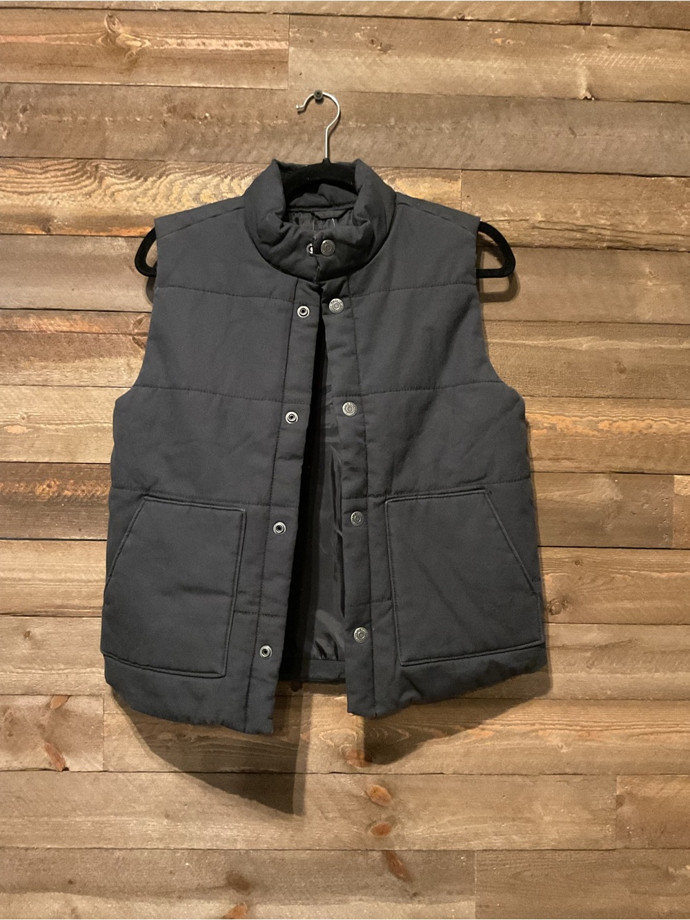 Old Navy Boys Black Puffer Vest Button Front Size XS 5 NWT New